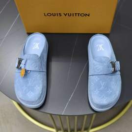 Picture of Louis Vuitton Slippers _SKULVsz38-45hnh0824899